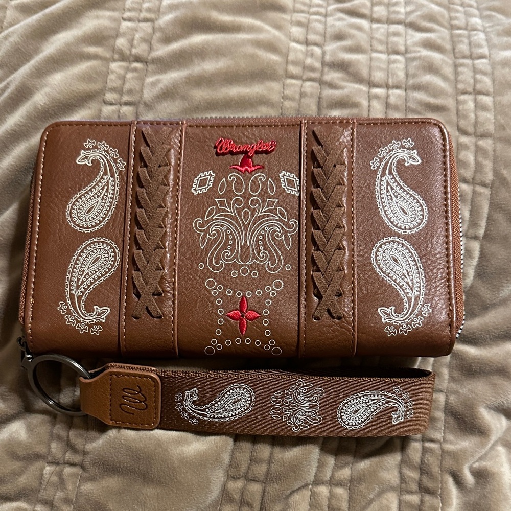 Wrangler Tan Embroidered Wallet